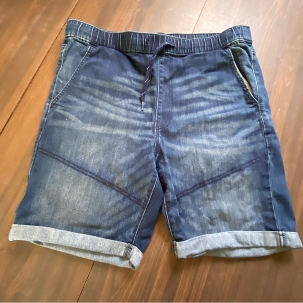 Levi Jean Shorts Women’s Size Large Draw‎ String Pull On Stretch Pockets New